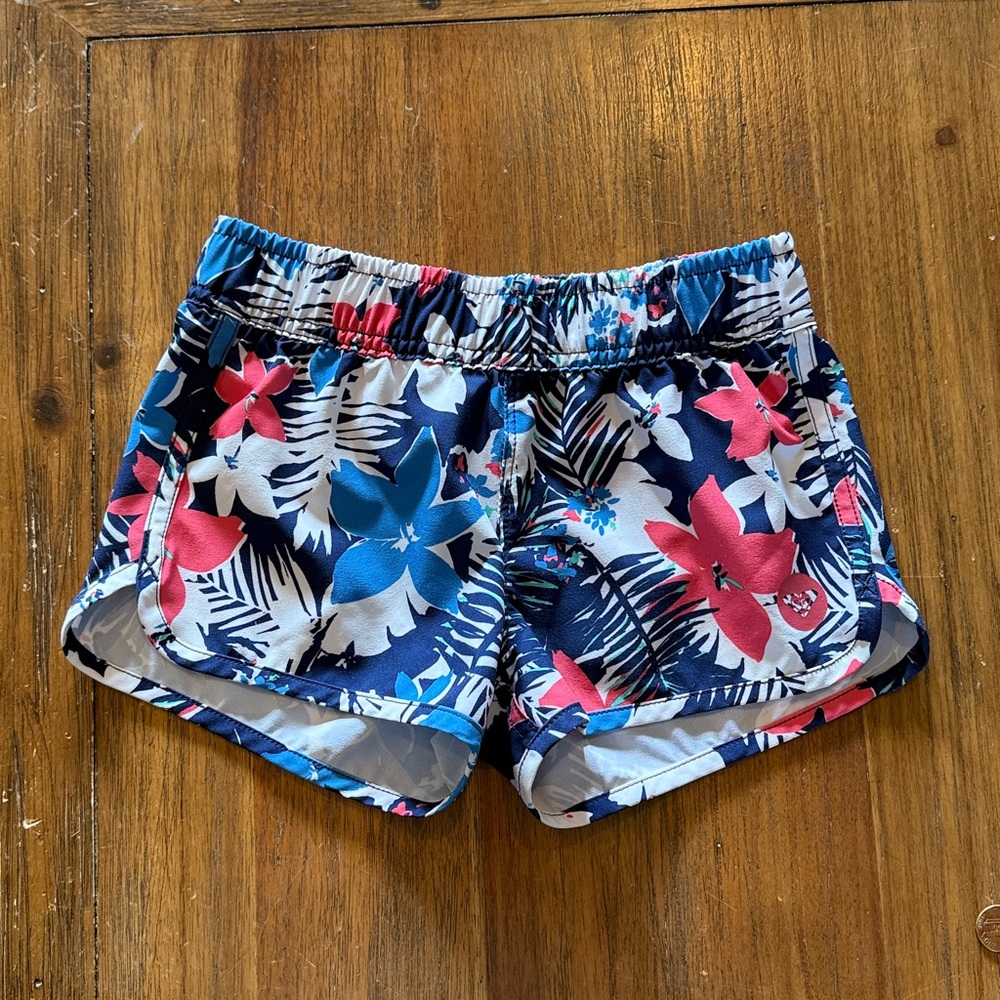 Two Roxy swim shorts - Picture 5 of 6